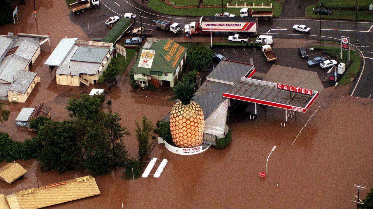 The Caltex service station & Pineapple landmark flooding in Gympie, February 9, 1999. Photo: Nathan Richter
