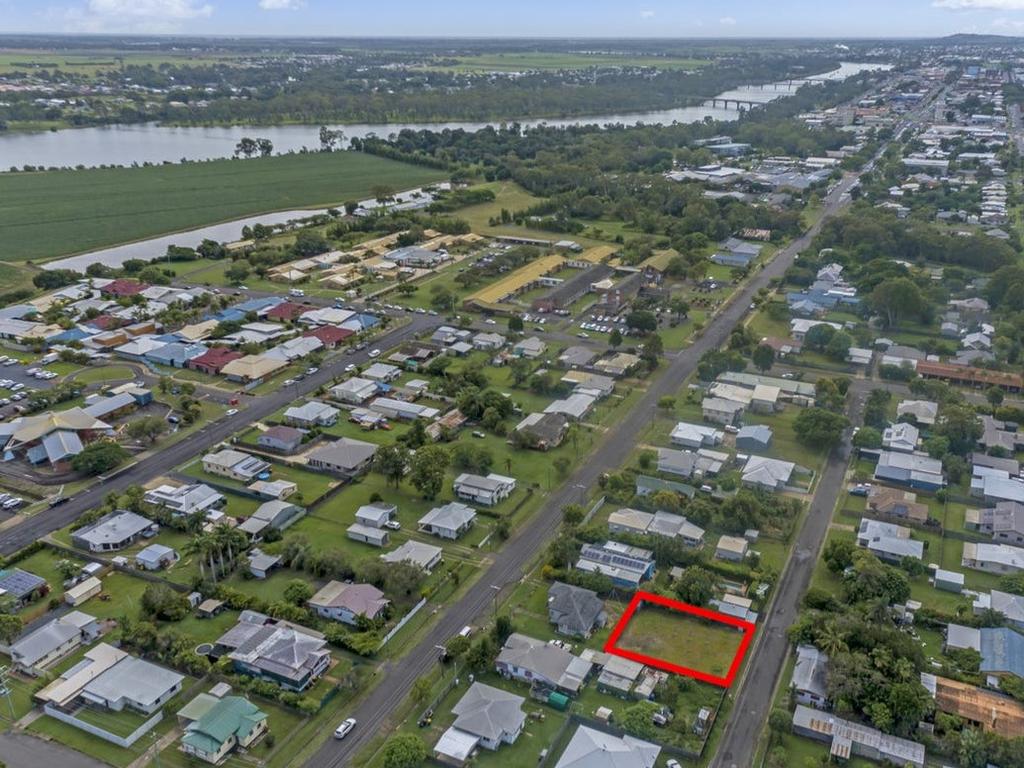 17 Isambert Lane, Millbank, Qld 4670.<br/>Image credit to RealEstate.com and Richardson and Wrench Realty.