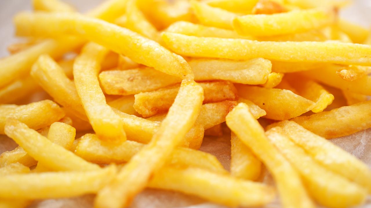 harvard-says-to-only-eat-6-chips-internet-reacts-to-serving-size-study