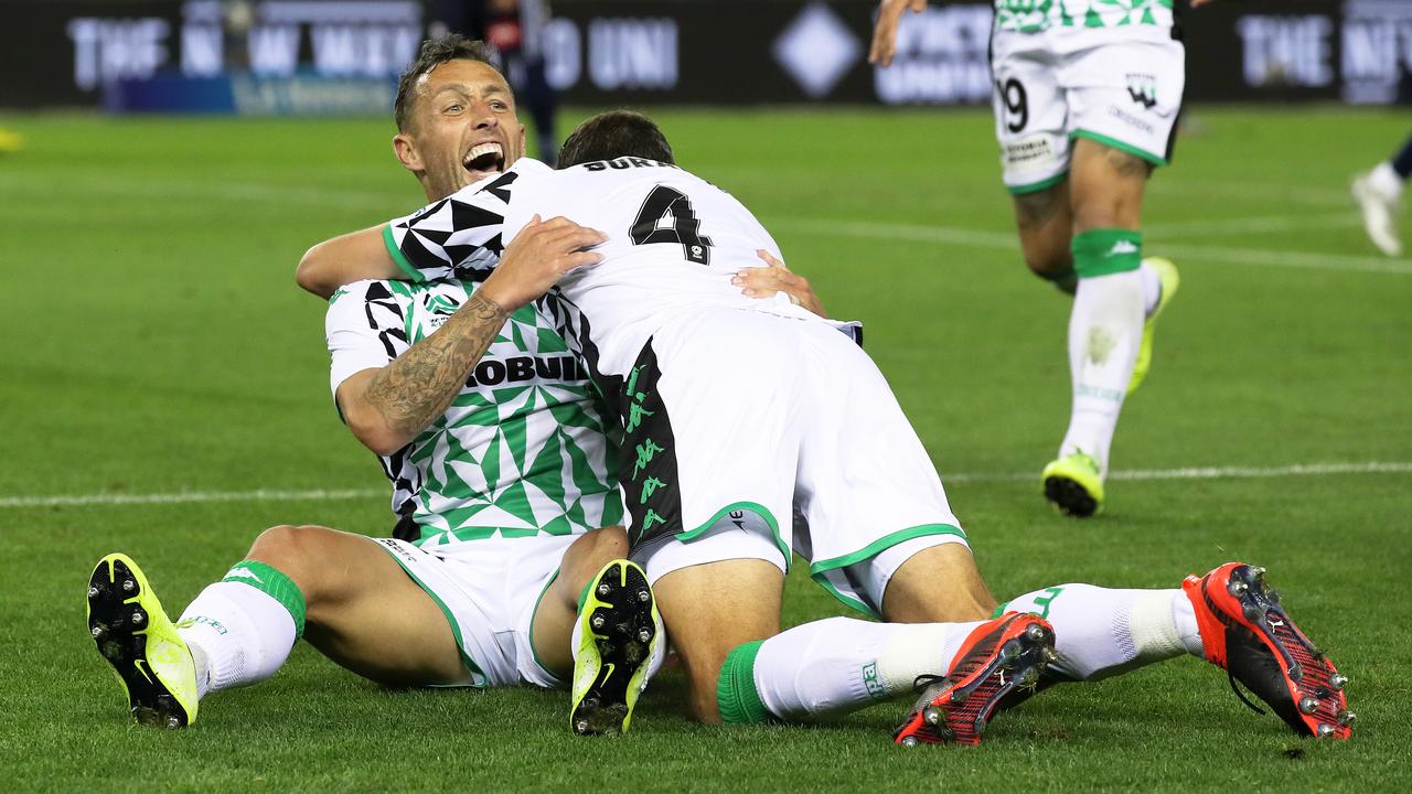 Scott McDonald scored the winner to complete an incredible comeback over Melbourne Victory.
