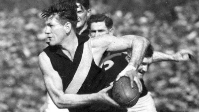 Richmond legend Jack Dyer hated Collingwood.