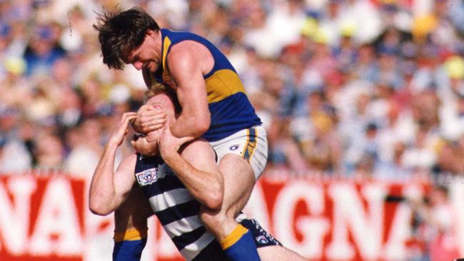 Peter Wilson kicked a ripping goal in the 1992 grand final ... and said hello to Barry Stoneham (above).