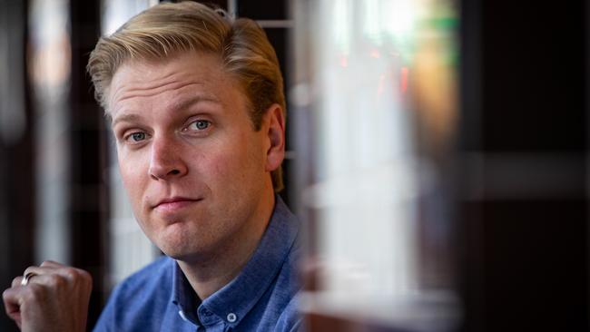 Portraits taken on 26th July 2018 of Comedian Mark Humphries who is hosting his first commercial TV show called Pointless. Mark is photographed by the iconic tiled exterior of The Crow's Nest Hotel in Crows Nest. (AAP Image / Julian Andrews).