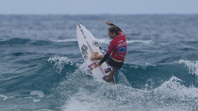 Kiwi veteran Billy Stairmand pulled out some clutch surfing to qualify for the Challenger Series. Photo: WSL/Shannon Hayes.