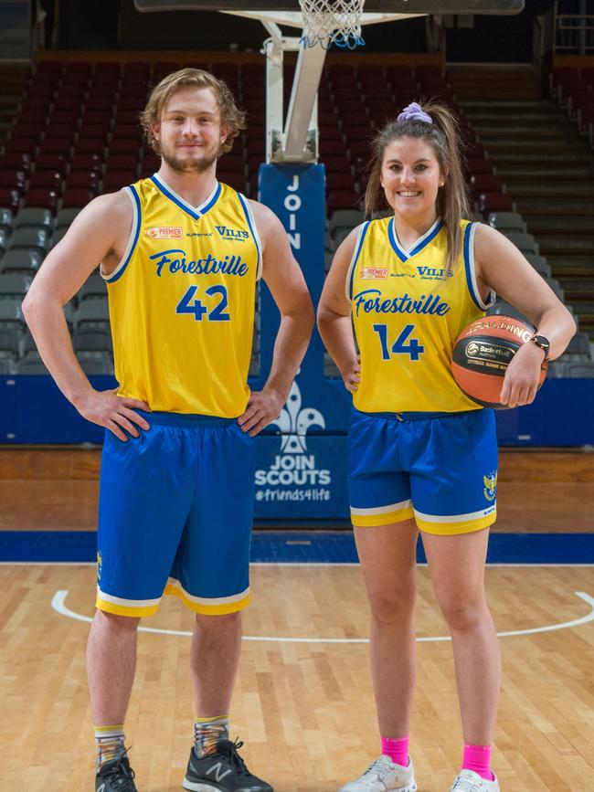 Forestville men’s player Kane De Wit with Eagles’ women’s player Chelsea Roberts. Both Forestville’s teams will play in their respective competition’s grand finals on Saturday. Picture: Alex Aleshin