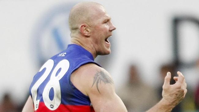 Former Western Bulldogs spearhead Barry Hall will play with Pearcedale against the Frankston Bombers on Good Friday.