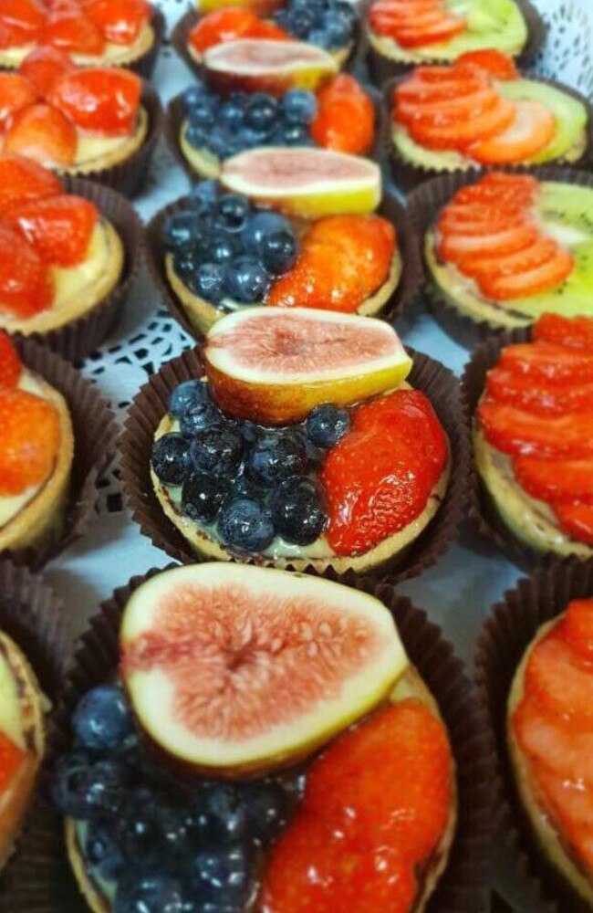 Delicious desserts are a specialty of Carby's Bakehouse in Wavell Heights.