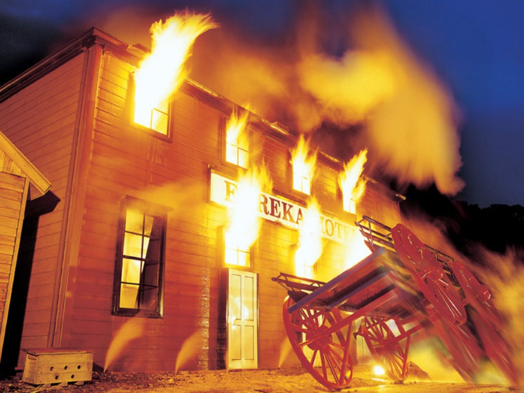 Eureka Hotel on fire during "Blood on the Southern Cross" show at Sovereign Hill, Ballarat, Victoria 05 Jun 2003. flames