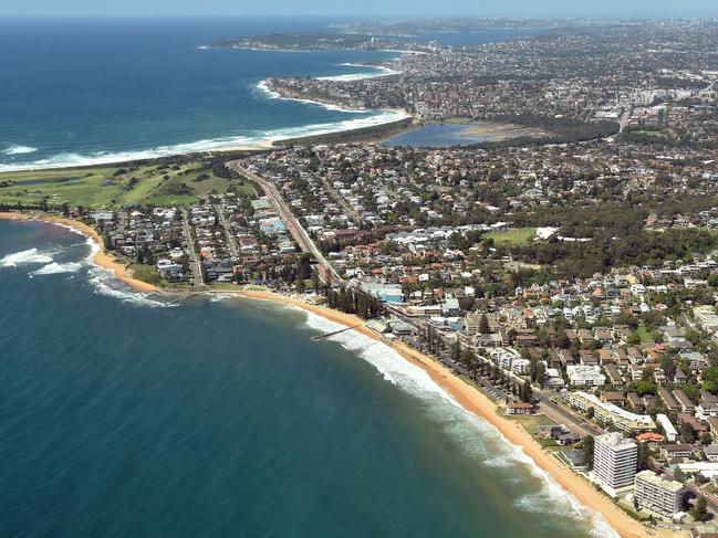 Collaroy Beach on The Northern Beaches, from the air, during a Sydney Seaplanes scenic flight on Wednesday 8th November 2017. Showcasing the absolute highlights of Sydney's famous coast and waterways up to Palm Beach, the Secrets flight also includes a circuit close to the Harbour and Opera House. (AAP IMAGE / Troy Snook)