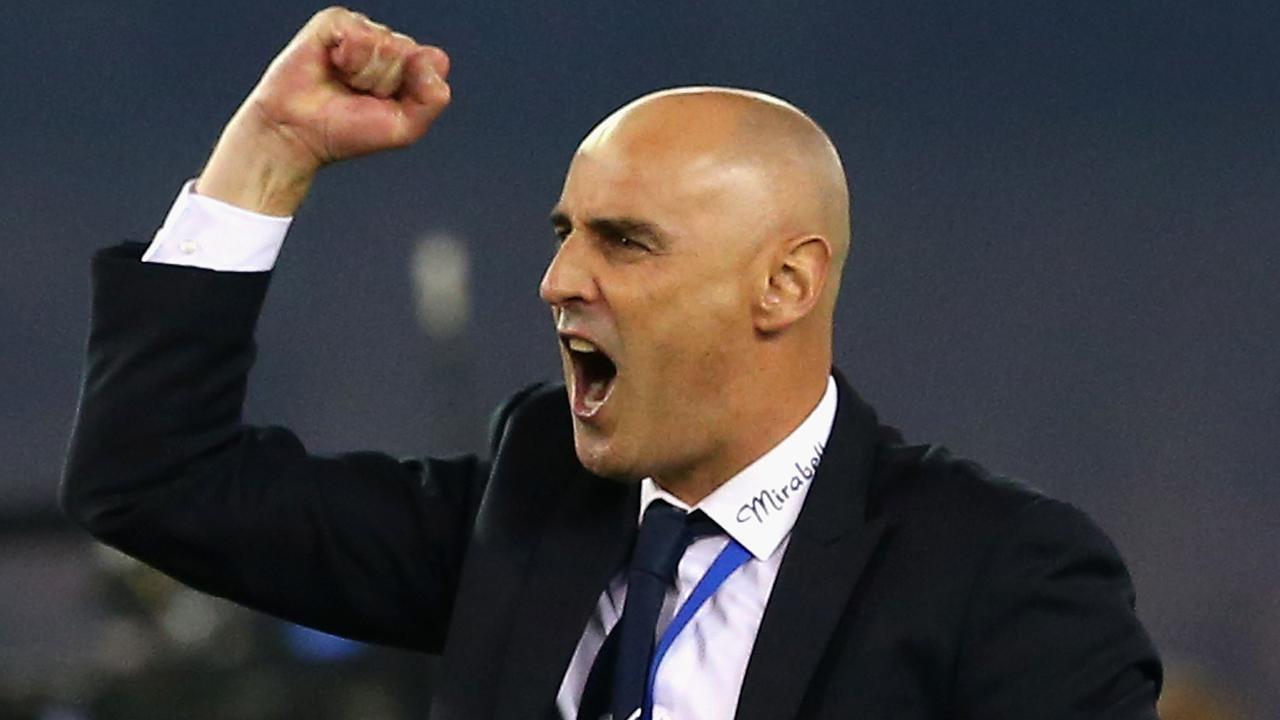 A-League Grand Final 2015: Kevin Muscat sledges Graham Arnold before ...