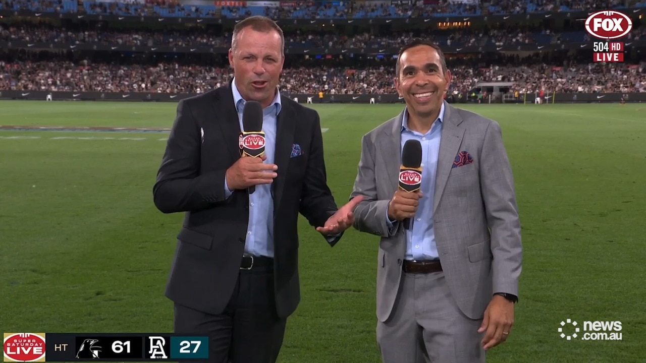 Brad Johnson was in the unfortunate firing line of a seagull at the MCG