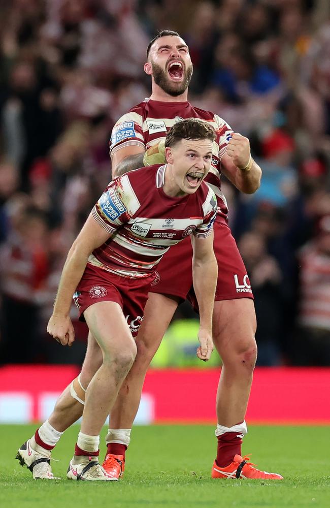 Jai Field (L) and Kaide Ellis of Wigan Warriors celebrate after the team's victory during the Betfred Super League Final match between Wigan Warriors v Catalans Dragons. Picture: Getty Images