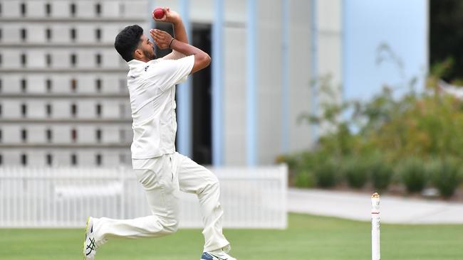 Second grade club cricket between University and Gold CoastPicture, John Gass