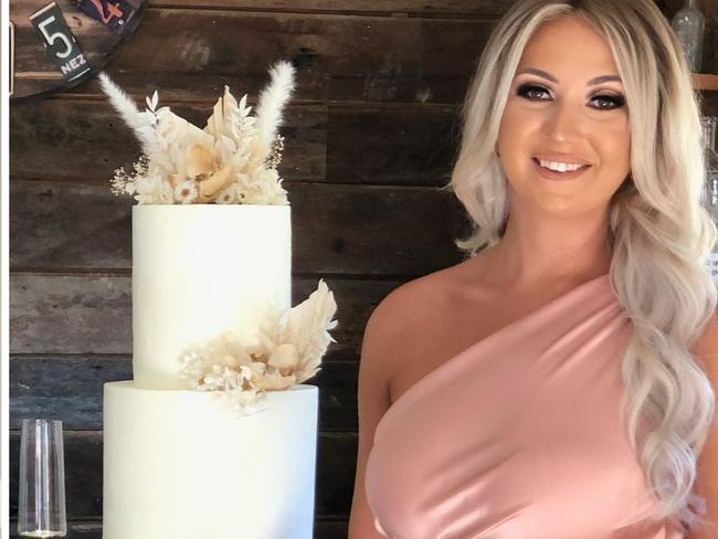 Juggling motherhood with her lifelong passion for baking, Hanna Gale from Mary Made Co. has been named the Sunshine Coast’s best cake decorator for 2023. 