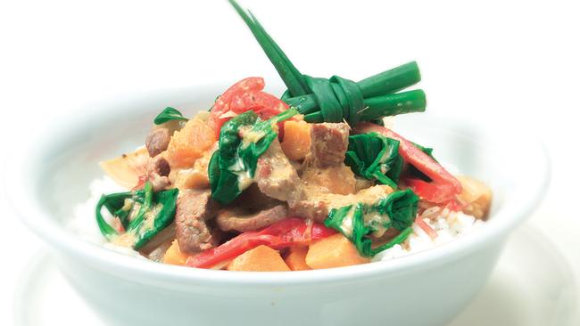 Red beef curry