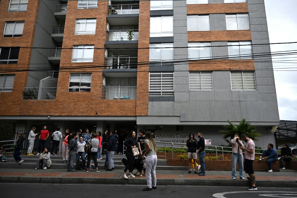Powerful 6.3 magnitude quake shakes Bogota