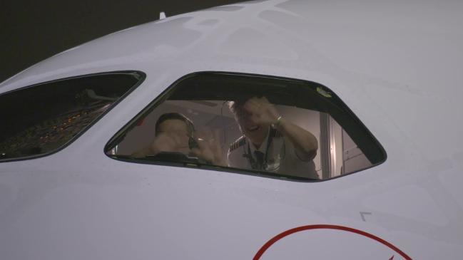 Qantas Perth to London Dreamliner touches down in London