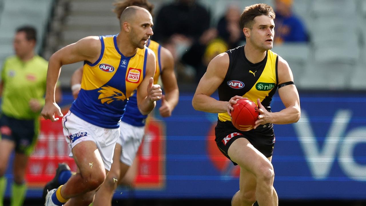 Jayden Short went back into the midfield and had an impact for Richmond last week. Picture: Getty Images