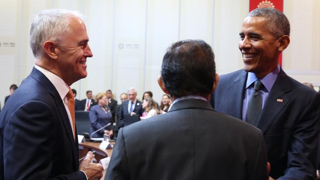 <span>Malcolm Turnbull meets Barack Obama in Lima yesterday.</span>