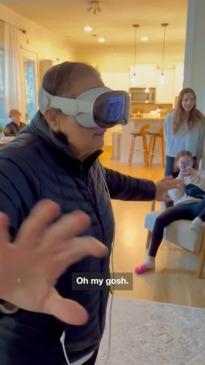 Granny trying out VR goggles has hilarious reaction