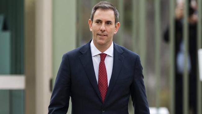 CANBERRA, AUSTRALIA - OCTOBER 25:  Federal Treasurer Jim Chalmers arrives at Parliament House on October 25, 2022 in Canberra, Australia. Chalmers is to deliver the Albanese government's first budget later today. The 2022-23 federal budget will reportedly include lower-priced medicines available January 1, 2023, $1.4 billion to extend COVID-19 response measures until December 31 and $33.6 million in medical research grants to help reduce the number of those affected by heart disease and stroke. For families and women, paid parental leave allowance will be expanded by six weeks to up to 26 weeks, amounting to an extra $6499, and $15.8 million will fund projects to increase women's participation and representation in the workforce and leadership roles. (Photo by Martin Ollman/Getty Images)