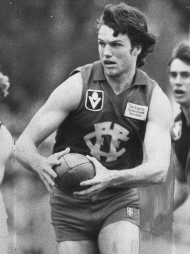 Paul Roos in action for Fitzroy in 1987.