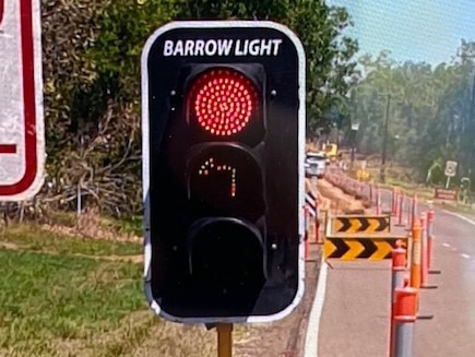 Hey, thief! Slow down … stop! Police search for stolen traffic lights