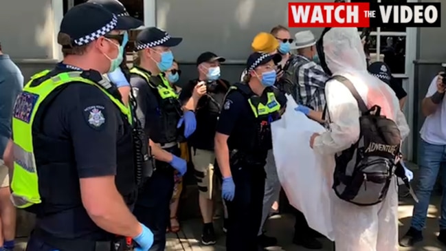 Police arrest Freedom protesters near State Parliament