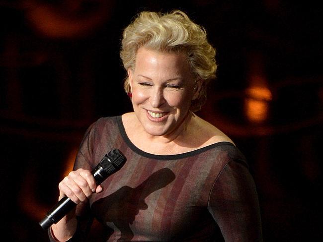 Still got it! Bette Midler looked fantastic on stage at the Oscars. 