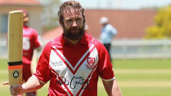 English cricketer Mark Stoneman acknowledges the crowd after scoring 150 during round seven of the Belvidere Cup first grade NSW Premier Cricket match against Eastern Suburbs. Pic: Jeremy Ng