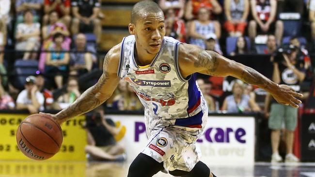 Jerome Randle of the 36ers in action against Illawarra Hawks at WIN Entertainment Centre.