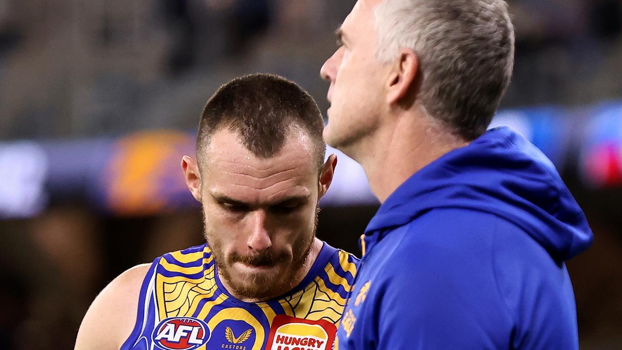 West Coast Eagles captain Luke Shuey to retire, citing hamstring injuries -  ABC News