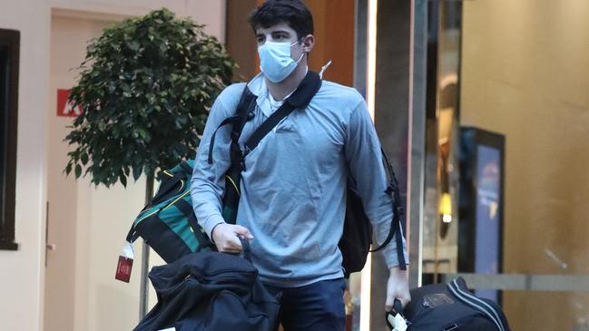 Moises Henriques leaves the Marriott hotel after two weeks of quarantine. Picture: John Grainger