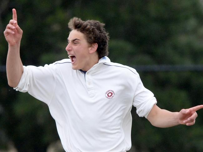 Sunshine Heights Peter Hatzoglou didn’t get the chance to bowl on Tuesday night. Picture: Kylie Else