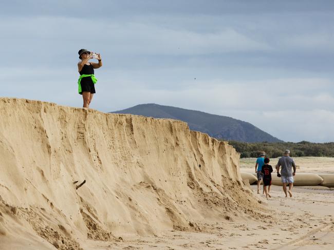 Cliffs of erosion forming at Maroochydore as Cyclone Alfred continues to approach the coast. Picture Lachie Millard
