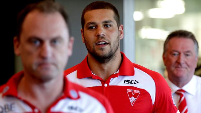 Lance Franklin, John Longmire and Andrew Ireland at the press conference unveiling Buddy as a Swan.