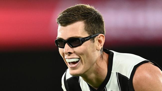 MELBOURNE, AUSTRALIA - MARCH 18: Mason Cox of the Magpies looks on during the round one AFL match between the St Kilda Saints and the Collingwood Magpies at Marvel Stadium on March 18, 2022 in Melbourne, Australia. (Photo by Quinn Rooney/Getty Images)