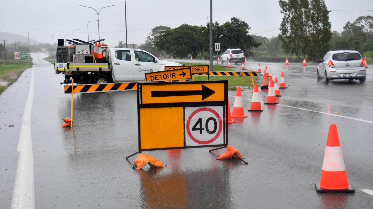 Record rain: Bohle Bridge partially closes after NQ drenching