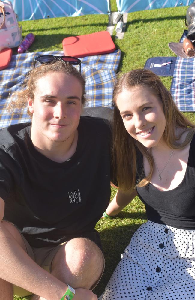 Chloe Jones and Kai Harris at the 2022 Caloundra Music Festival. Photo: Elizabeth Neil