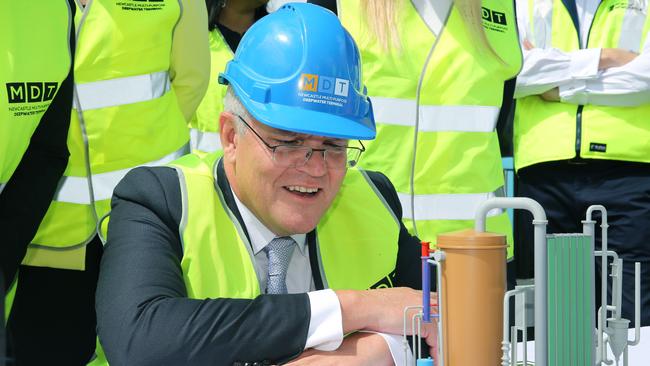 Prime Minister Scott Morrison visits Newcastle Port where a Hydrogen Hub will be constructed. Picture: NCA NewsWire / Peter Lorimer