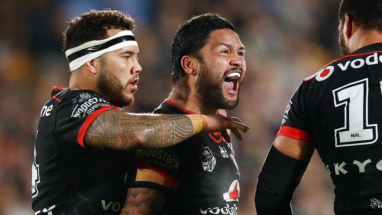 Issac Luke of the Warriors could leave the club to join Newcastle.