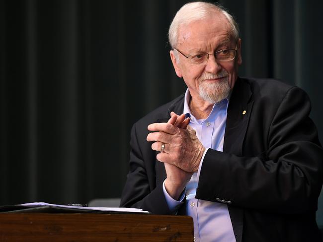 Former foreign minister Gareth Evans is stepping down from the role.