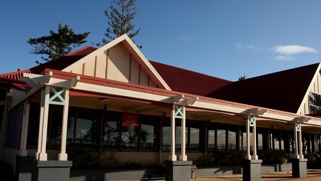 The Pizza Hut at Kirra has closed. Picture: Scott Fletcher