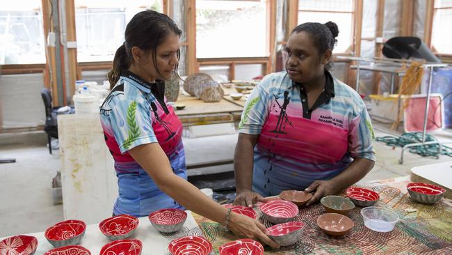 Vanessa Cannon (right) and art worker at Yalanji Arts-Centre at Mosman Gorge with Sheryl Burchill, the art centre manager. Picture: Russell Shakespeare