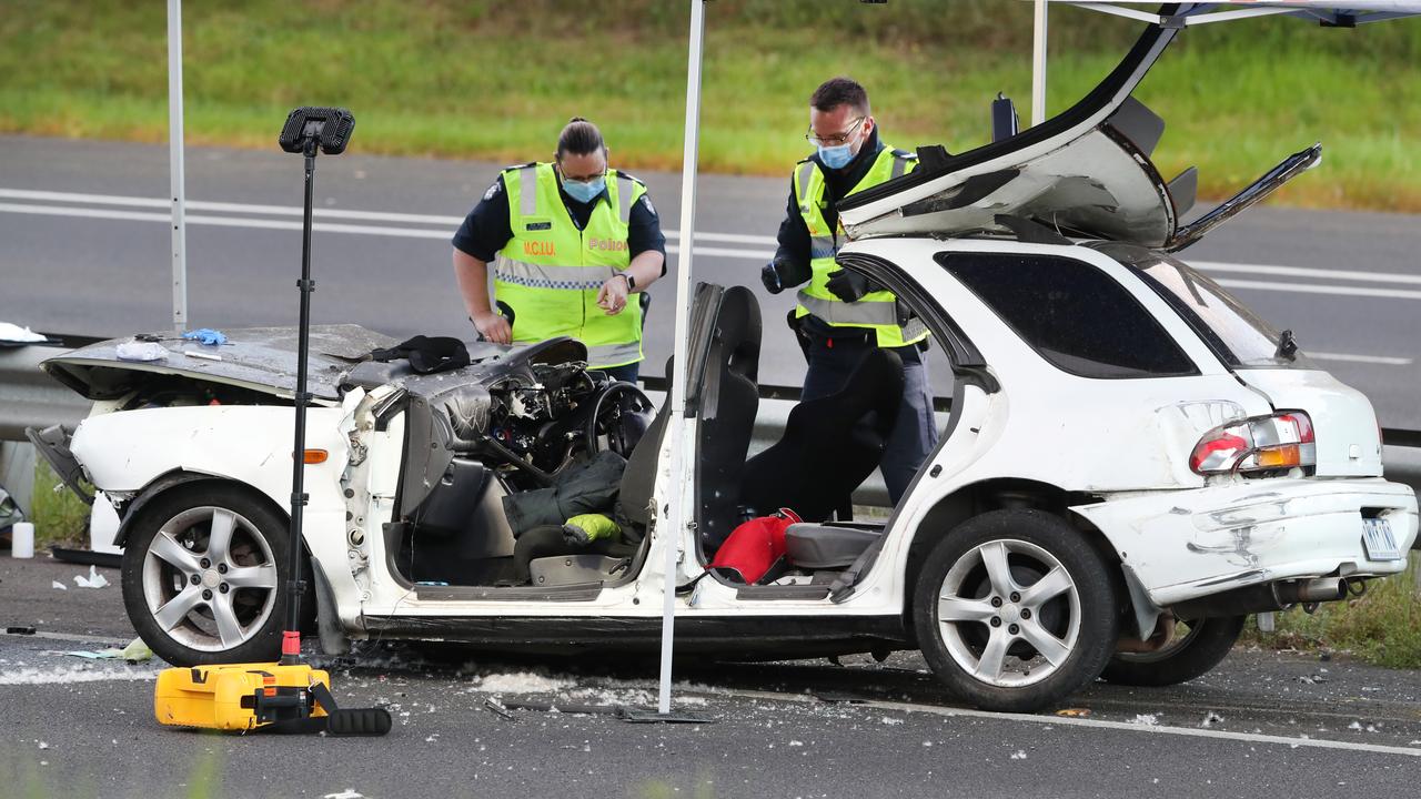 Eastern Freeway Two People Fighting For Life After Crash At Bulleen Rd Au 4579