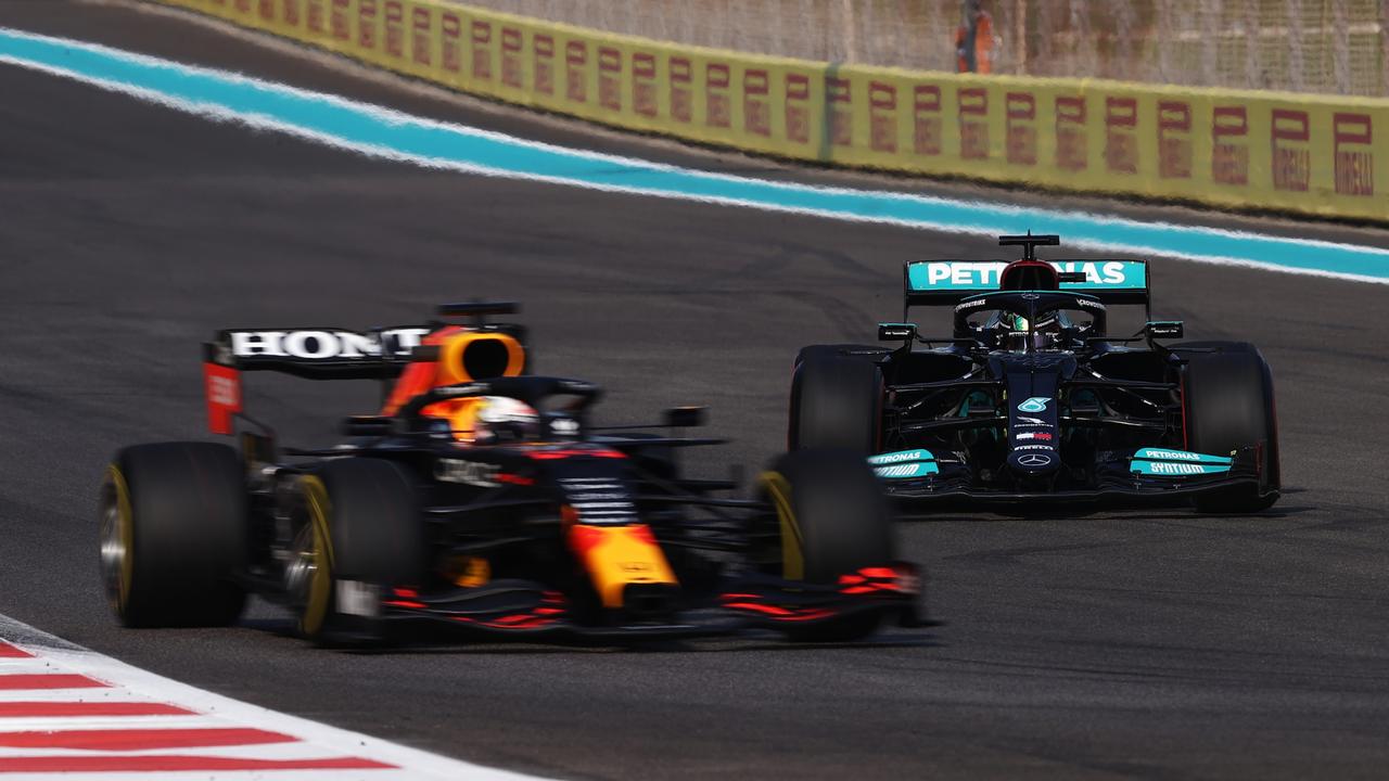 Verstappen akan memulai di depan Hamilton sebagai pasangan yang berlomba untuk gelar.  (Foto oleh Lars Baron/Getty Images)