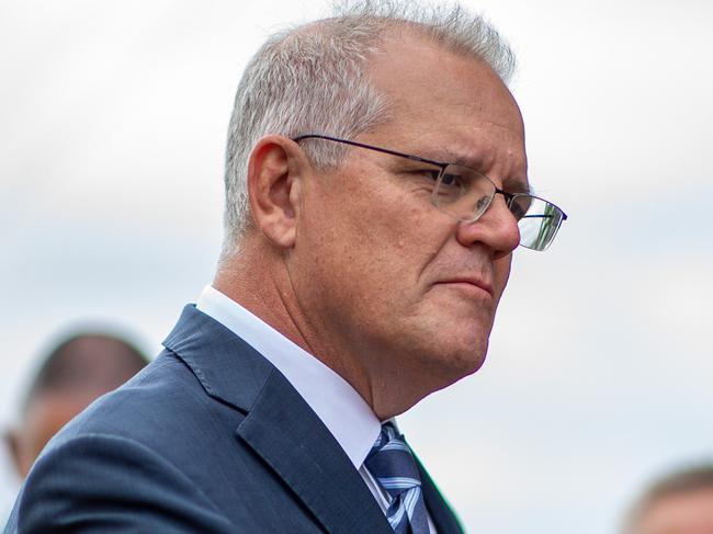 SYDNEY, AUSTRALIA - NewsWire Photos APRIL 01, 2022: Prime Minister Scott Morrison arrives in Jamisontown to meet first home buyers.Picture: NCA NewsWire / Christian Gilles