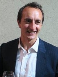 Dave Sharma has said he will move into the electorate of Wentworth if he wins the seat.