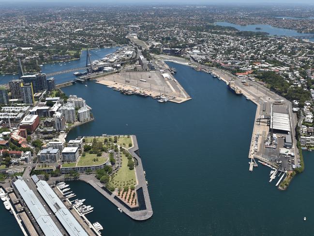 An aerial view Jones Bay and White Bay near Balmain are seen in Sydney, Wednesday, December 26, 2018. (AAP Image/Mick Tsikas) NO ARCHIVING