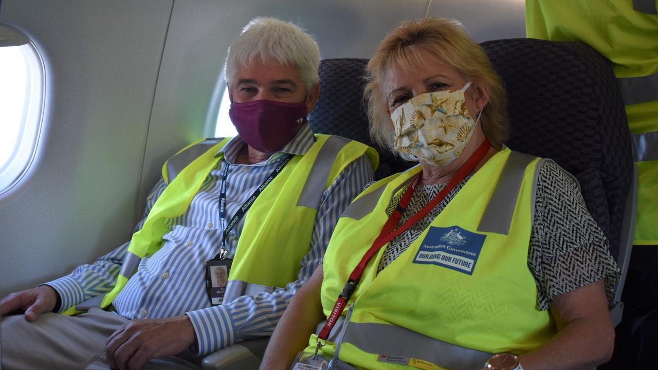 Alliance Airlines managing director Scott McMillan and Capricornia MP Michelle Landry.